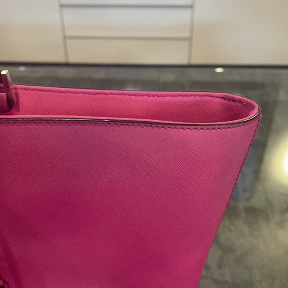 Hot Pink Kate Spade ♠️ Bag 💕 - Picture 6 of 9